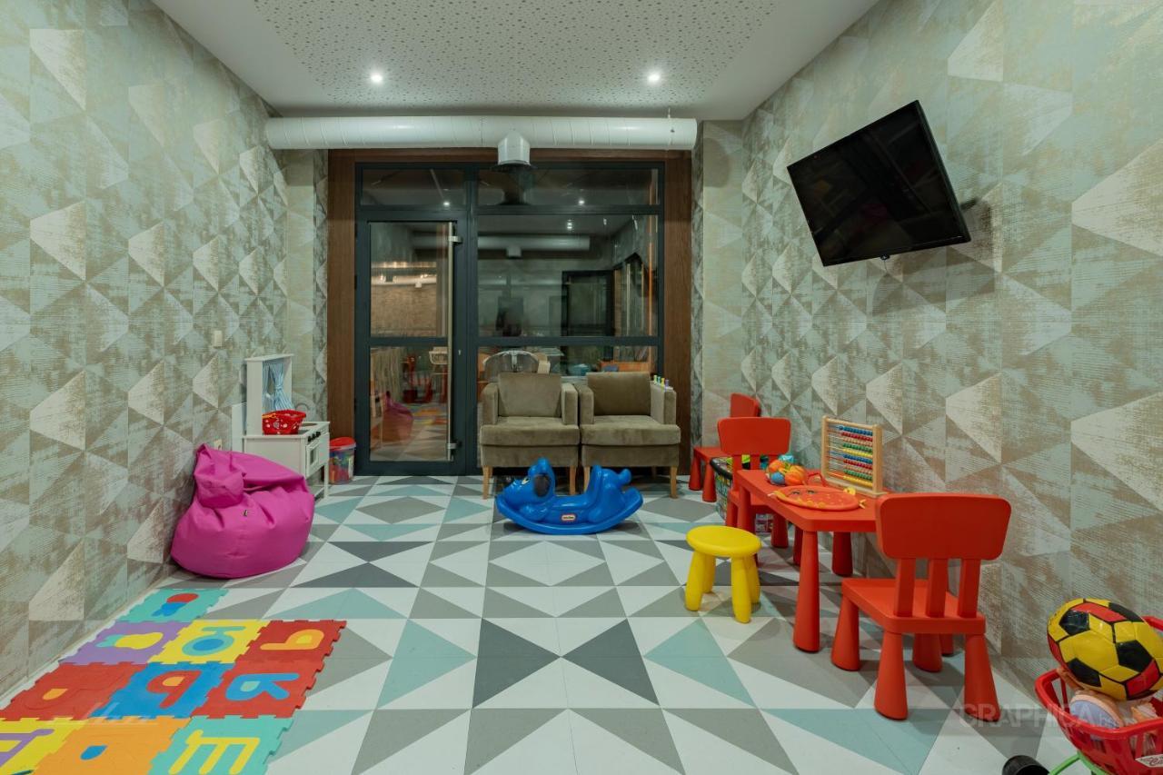 103 View Park Hotel بانيشيست المظهر الخارجي الصورة